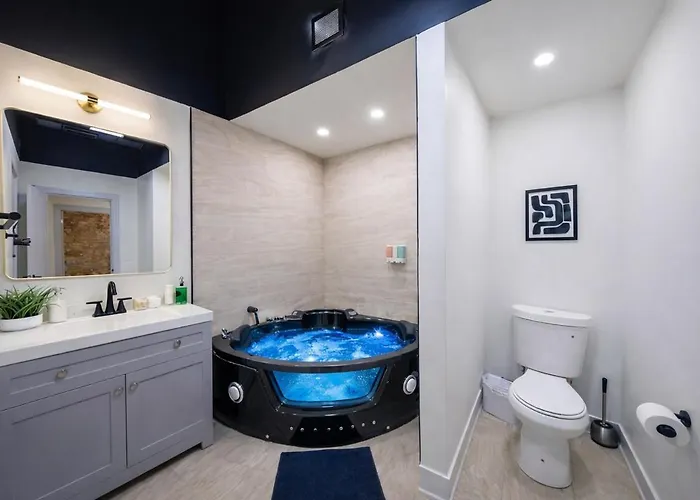Mccormick 6b/4ba Luxury W Jacuzzi/group *